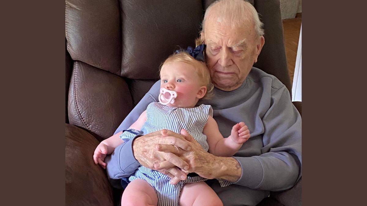 Former Athlete And Baseball Coach Gerald Tuck, 89, Survived By His Kids After The Death Of His Wife Loxcil Burney
