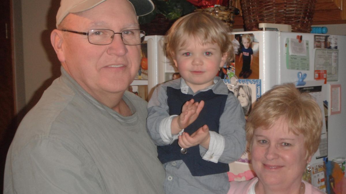 Former Michigan Football Offensive Coordinator Mike DeBord’s Wife Debra Sue DeBord Died Of Cancer